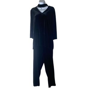 Lauren Ralph Lauren velvet pant suit Large (B49)